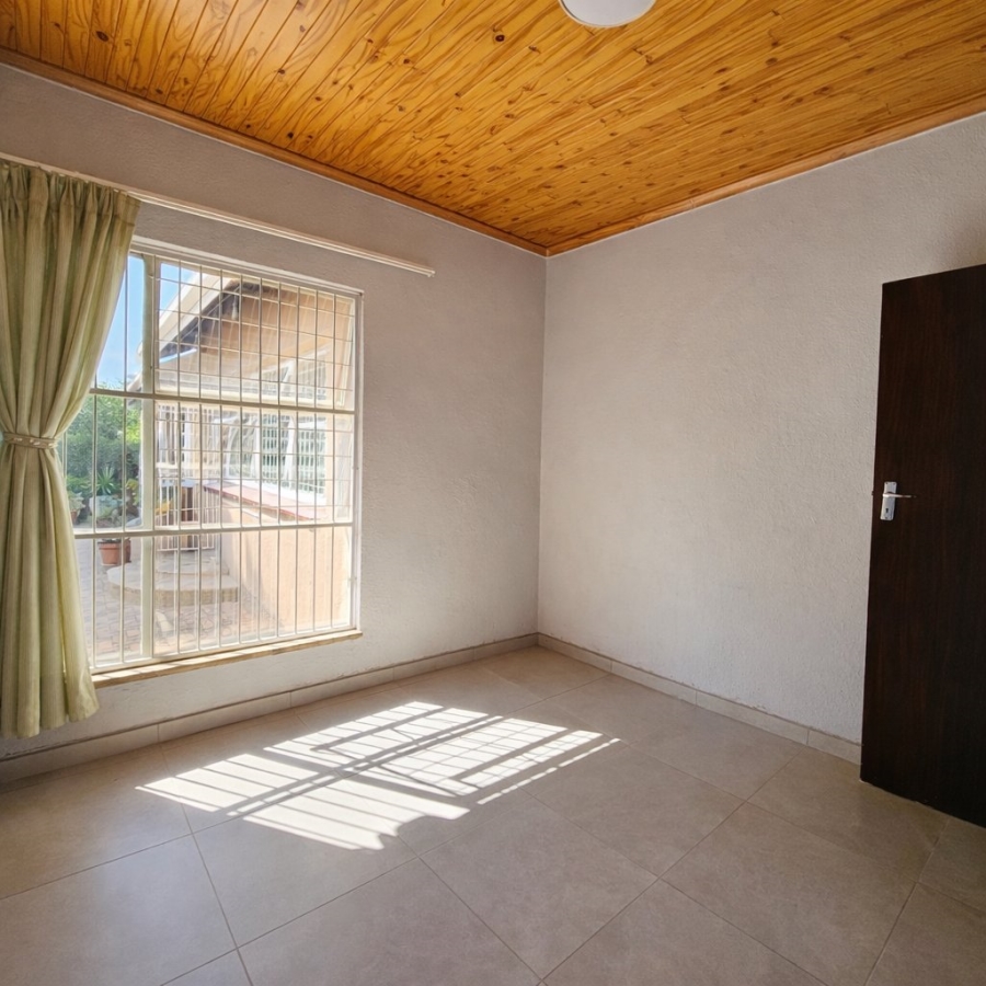 4 Bedroom Property for Sale in Vaalpark Free State